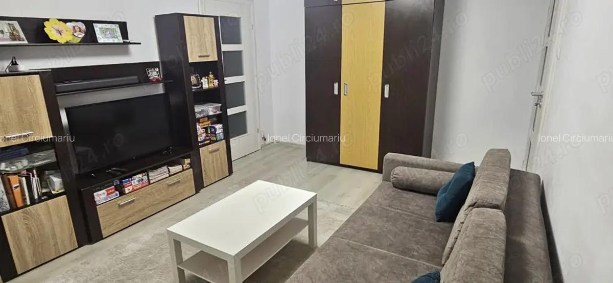 Proprietar vand apartament 2 camere - 2