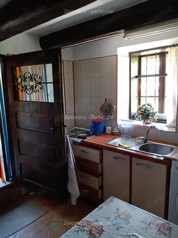Valea Doftanei, casa traditionala cu potential - 6