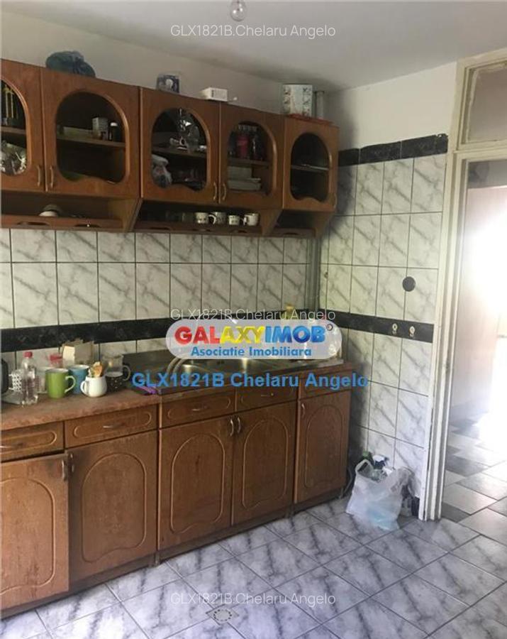 Cartierul Berceni,apartament 4 camere,decomandat,bloc izolat - 6