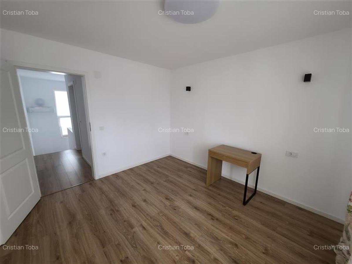 Casa moderna - Tunari - 4 camere - 2 bai - 120mp - 150mp teren - 6