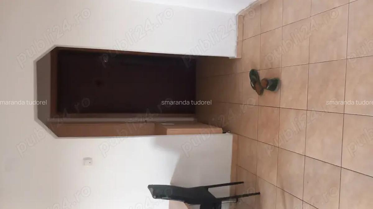 Inchiriez ap.2 camere - 6