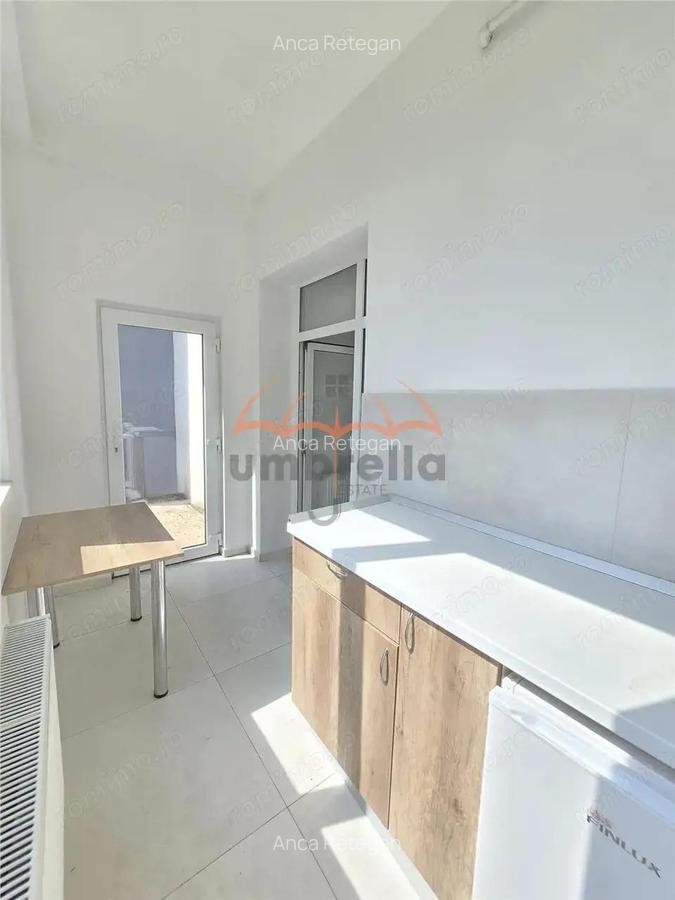 DE INCHIRIAT ap 2 camere , modern, parcare, gradina , 420 euro - 14