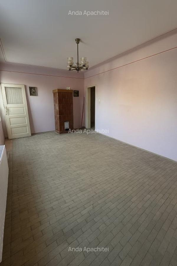 Apartament cu 3 camere decomandat în Triaj - 7