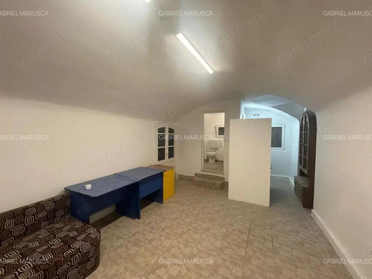 Spa?iu Comercial de Inchiriat Arad 70mp, Acces Stradal - 3