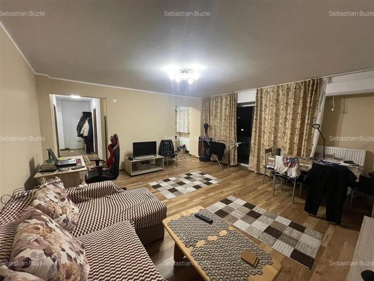 Apartament cu 2 camere decomandat în Nufărul - 3