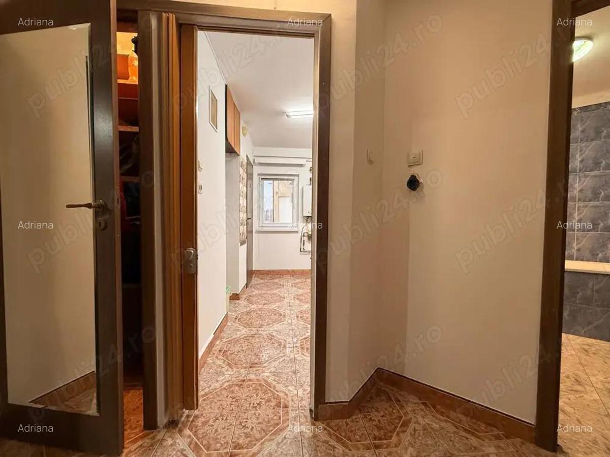 Apartament 3 camere decomandat etaj 3 amenajat zona Lipovei - 13