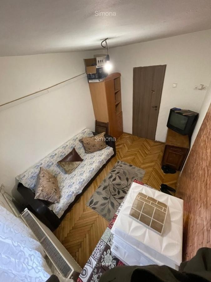 Apartament cu 3 camere decomandat în Circumvalațiunii - 4