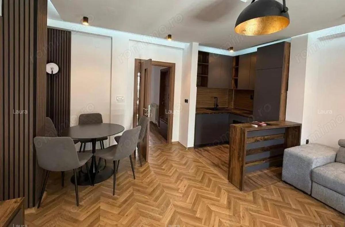 Vanzare apartament de doua camere Vitan - 1