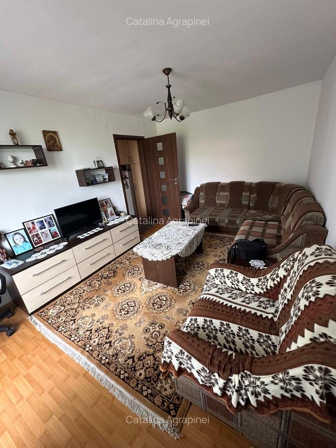 Vanzare apartament 2 camere Drumul Taberei Valea Ialomitei - 2