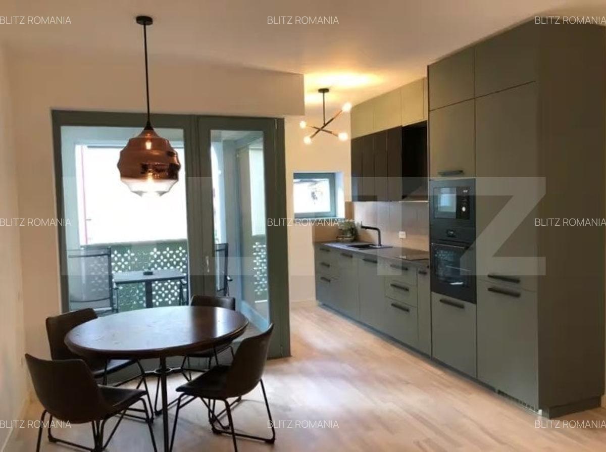 Apartament de vanzare, 3 camere, 85.2 mp, zona Sub Tampa, Brasov - 2