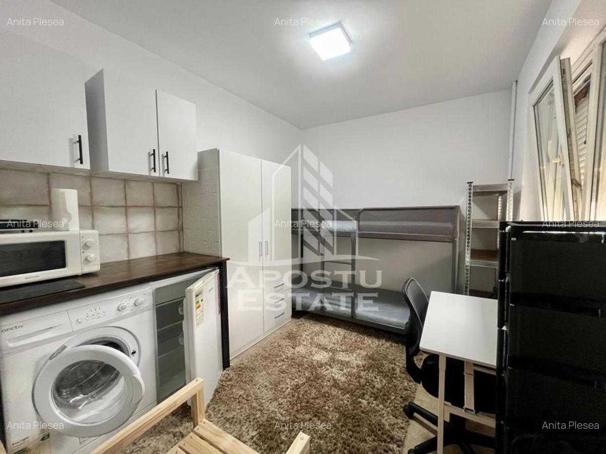 Garsoniera complet renovata,etaj 1,zona Complexul Studentesc - 2