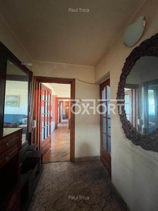Apartament cu 3 camere semidecomandat în Cetății - 8