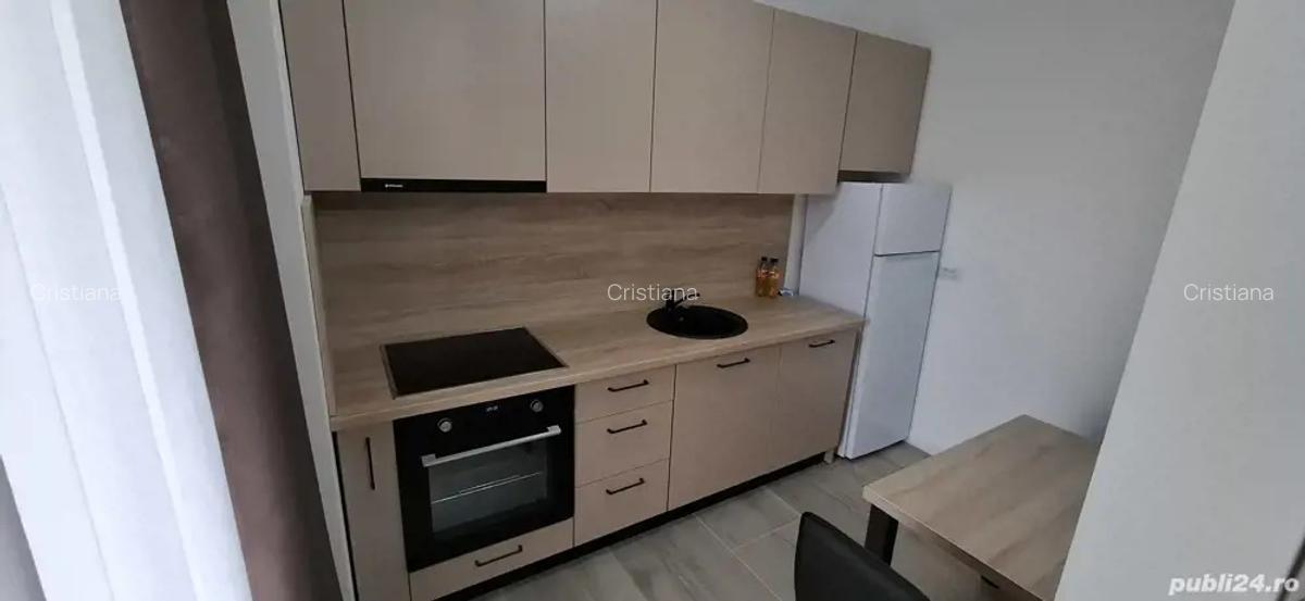 Proprietar. Inchiriez Ap. 1 camera si loc de parcare in complex Ateneo - 1