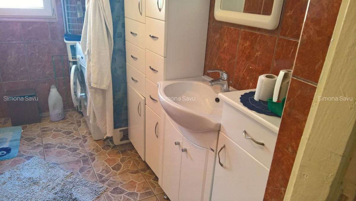 Apartament 3 camere in vila zona Colinei - 13