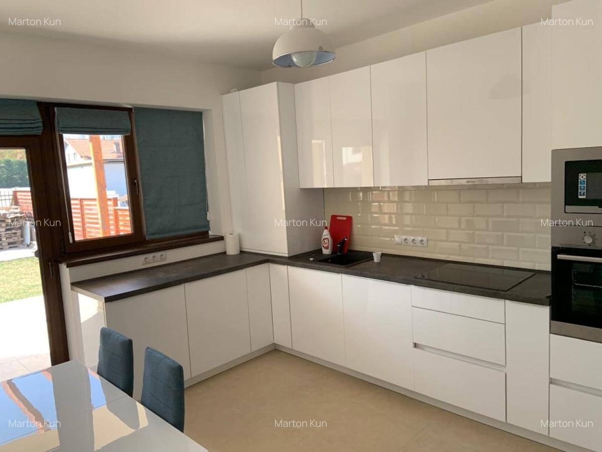 Inchiriere casa noua cu etaj, 5 camere, 180 mp., Manastur - 2