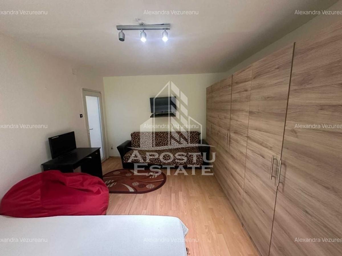 Apartament cu 1 camera, decomandat, zona Girocului - 2