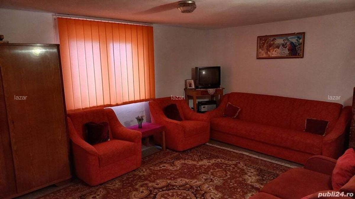 Casa Poienarii Burchii - 2