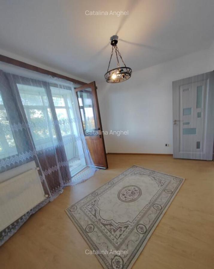 Apartament 3 camere, etajul 3/9, zona Nord- Spitalul Judetea - 17