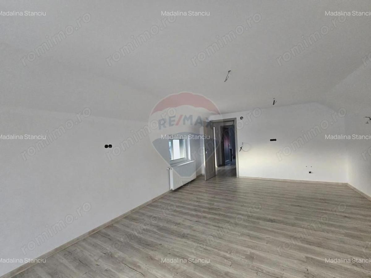 Apartament 3 camere de vanzare COMISION 0% - 3