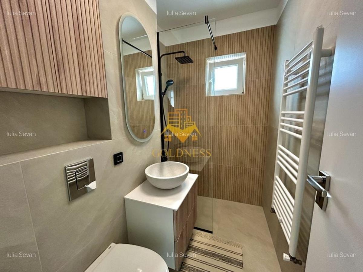 2 camere semidecomandate, Prima Inchiriere, Hotel Royal Gheorgheni - 10