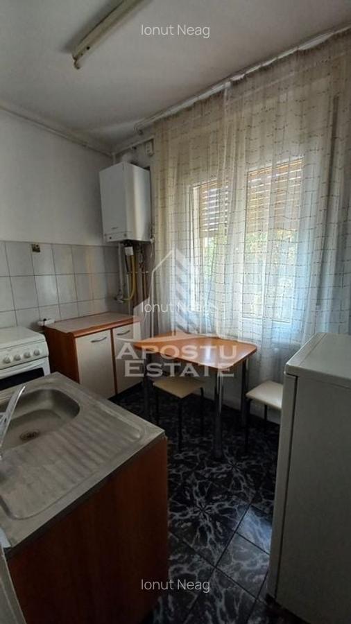 Apartament cu 2 camere decomandat, mobilat în Central - 4