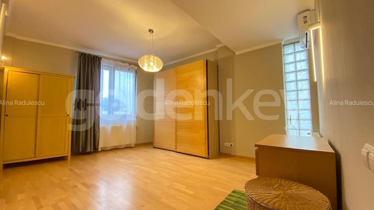Apartament cu 4 camere decomandat, mobilat în Kiseleff - 13