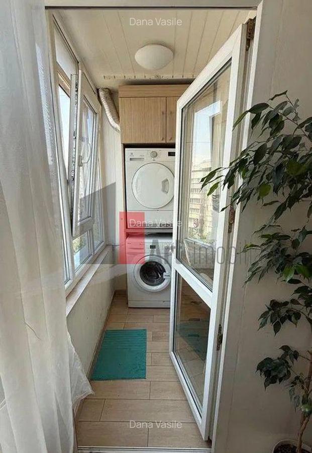 Apartament 3 camere, 2 bai, renovat,modern mobilat - 8