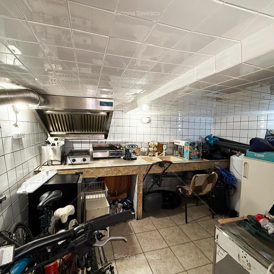 | Apartament cu 6 camere |  172 mp |  Mobilat si Utilat complet |  Faleza | - 10