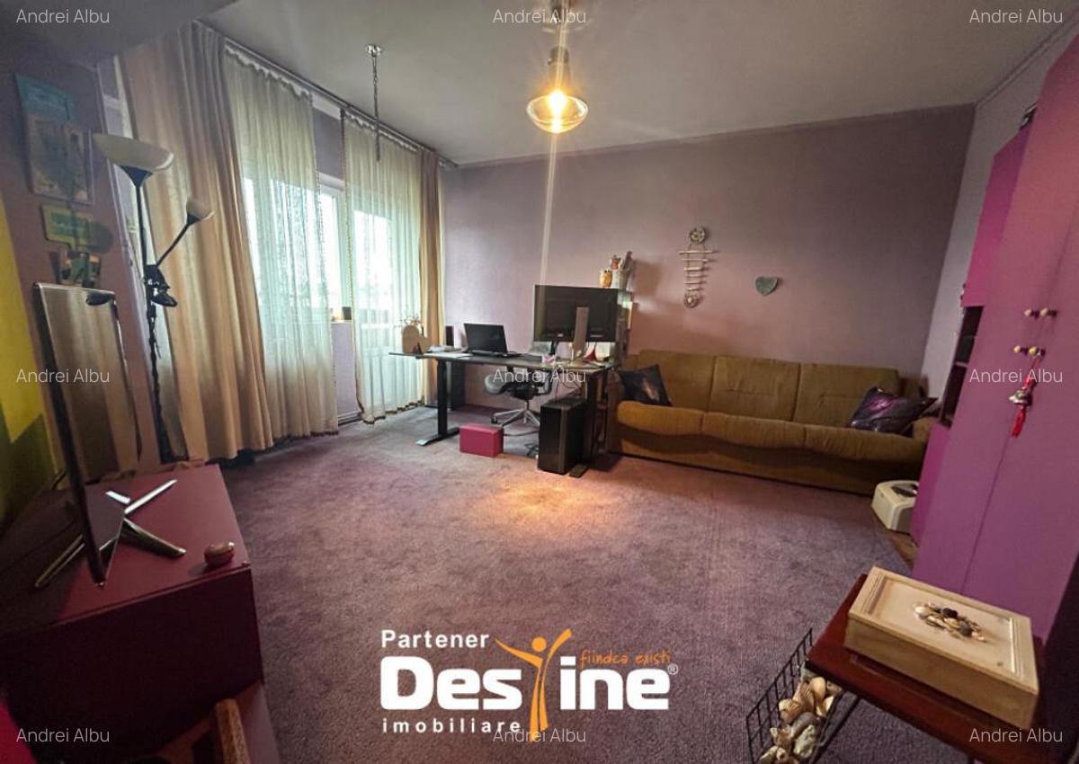 Apartament 3 camere decomandat - mutare imediata Zona Gari - 3