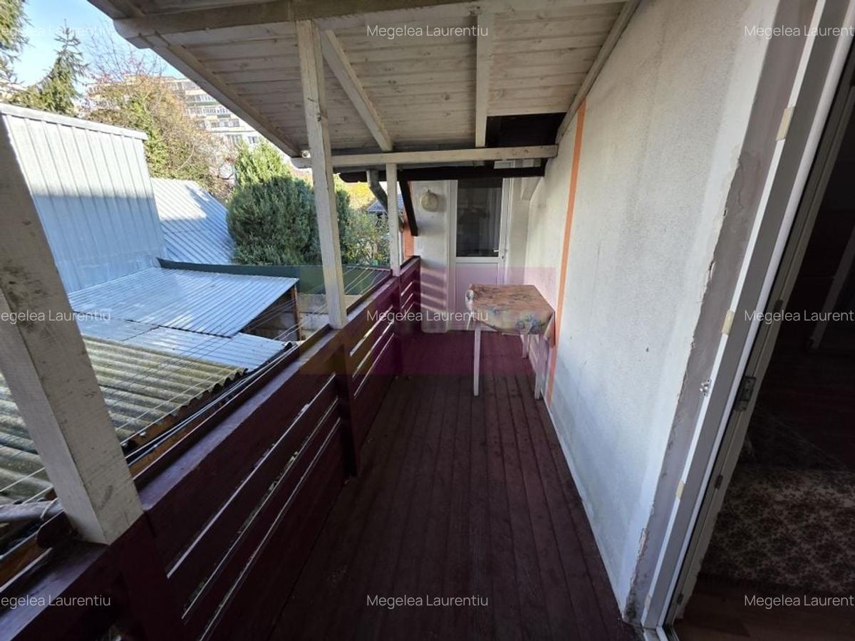 Casa de vanzare cu 3 camere in Campina - 13