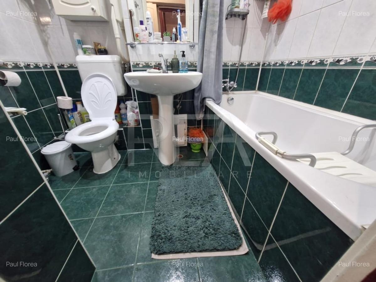 Apartament cu 4 camere - zona Auchan Vitan - 33