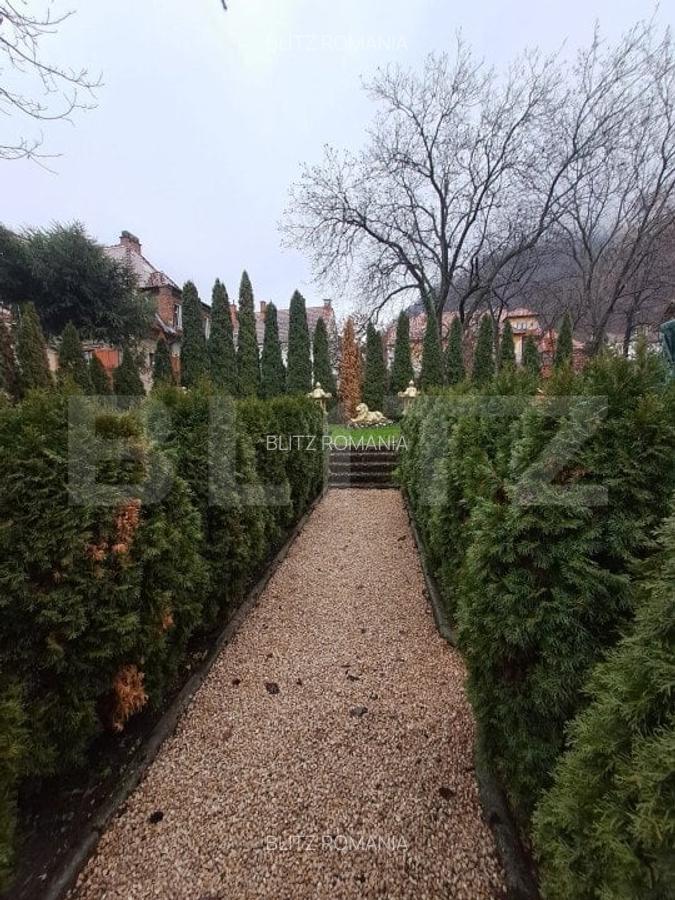 Apartament in vila, 4 camere, 300 mp, D+E+M, zona ultracentrala - 1