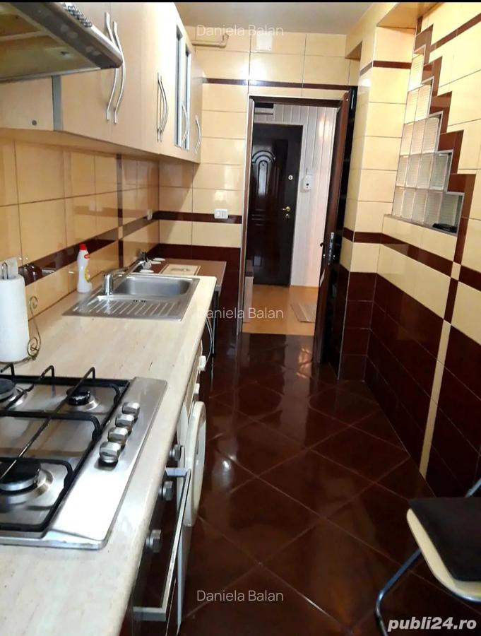 De inchiriat apartament cu 3 camere - 6
