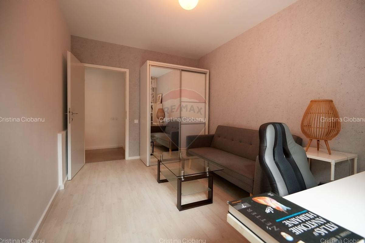 Apartament cu 4 camere de vanzare in Piata Avram Iancu - 15