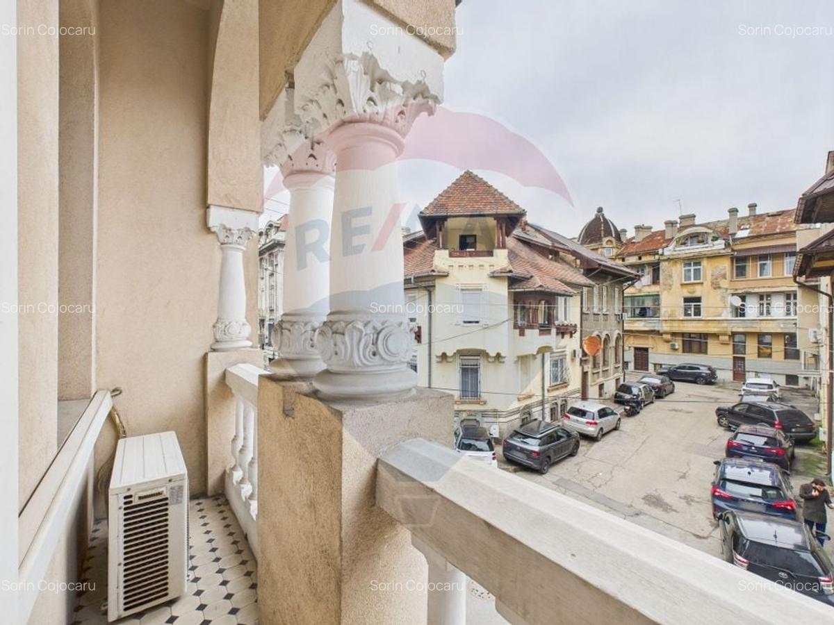 Vila interbelica cu personalitate - 13