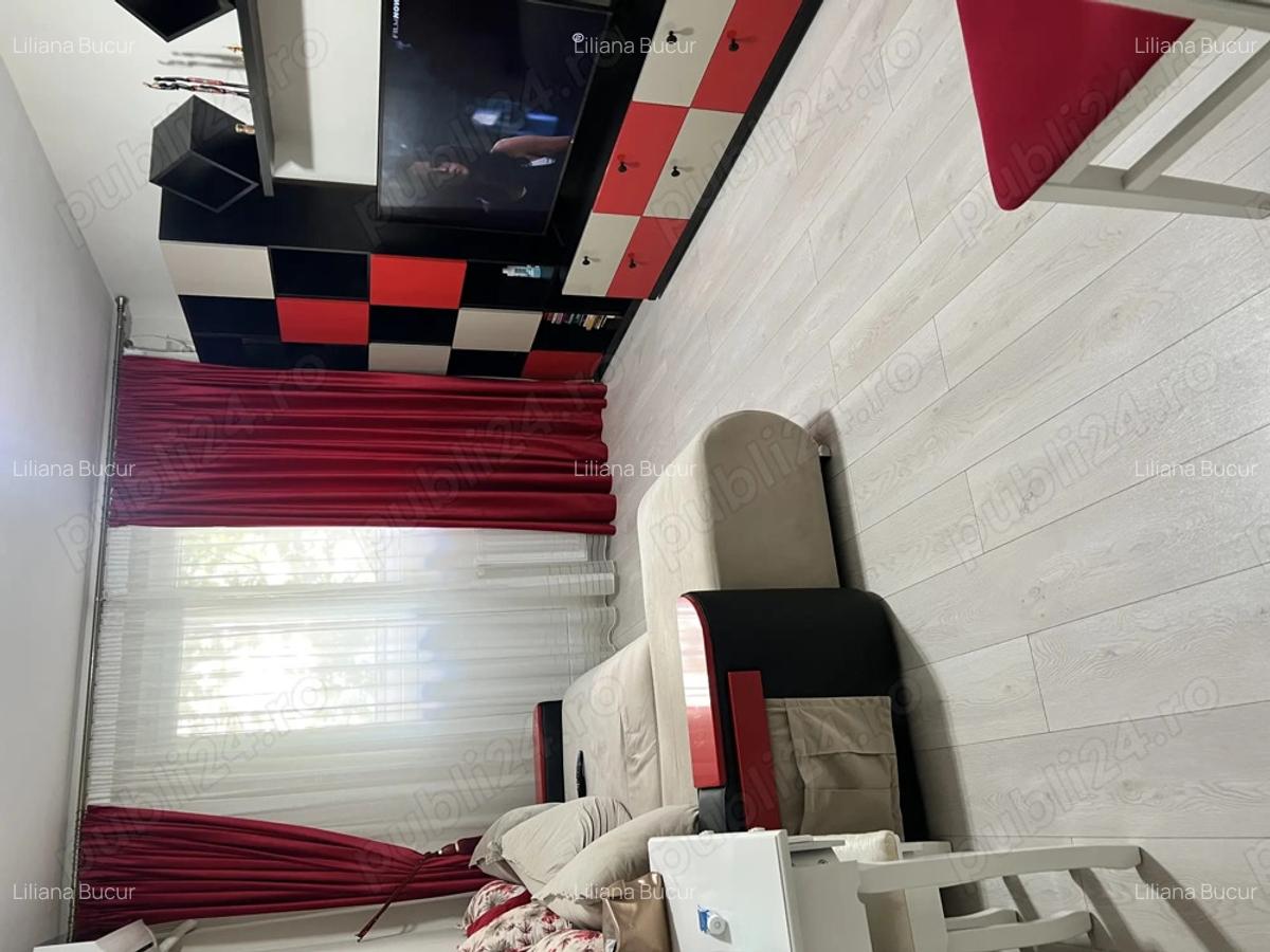 Inchiriez apartament 2 camere Piata Delfinului cu loc de parcare - 2