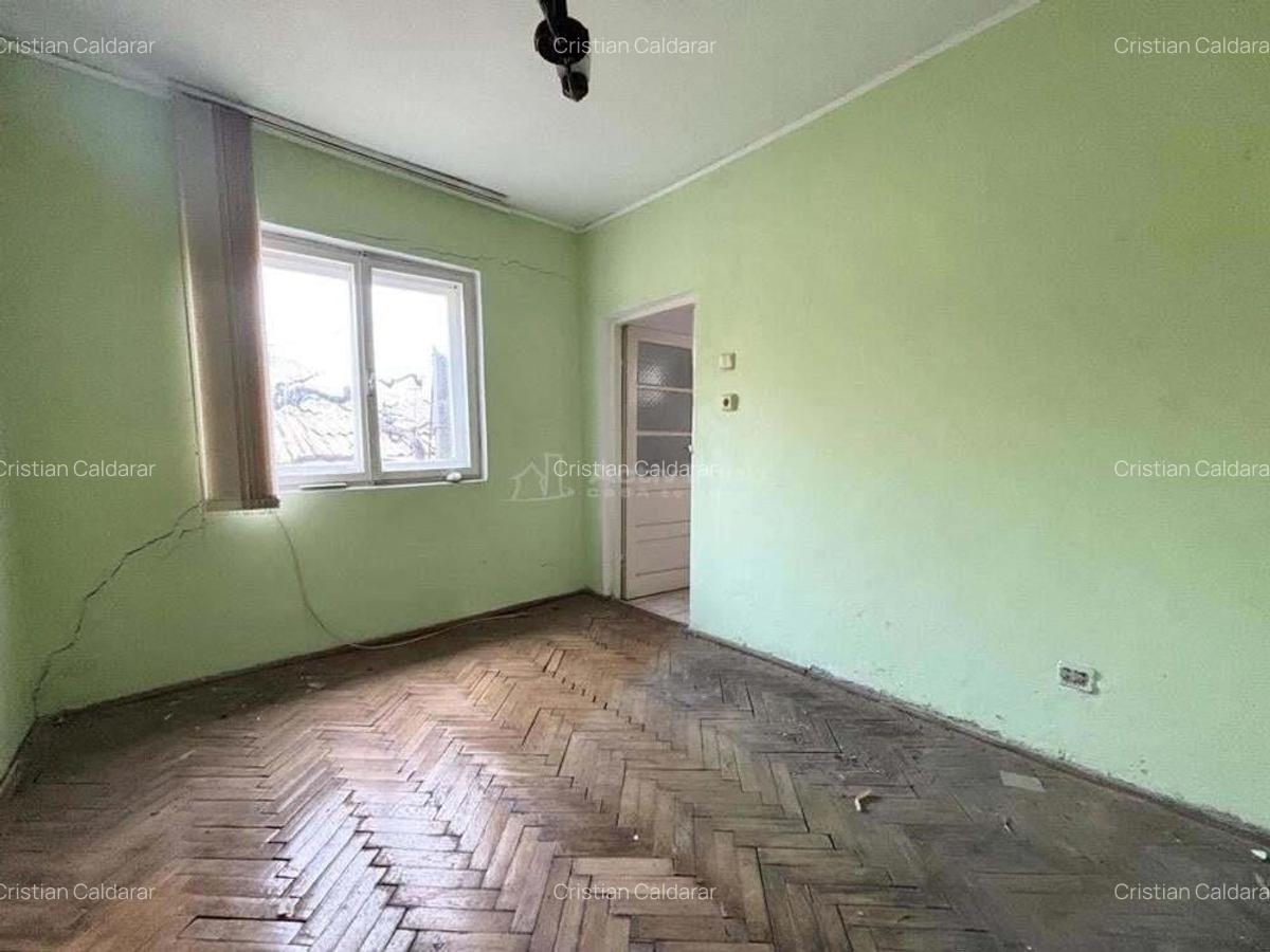 Casa singur in curte - intrare auto - 78 mp util - teren aferent 320 m mp - 1
