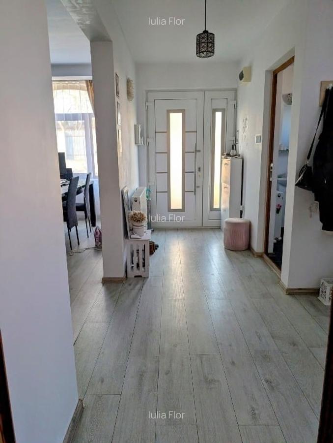 Casa de vanzare in Sendreni - 3