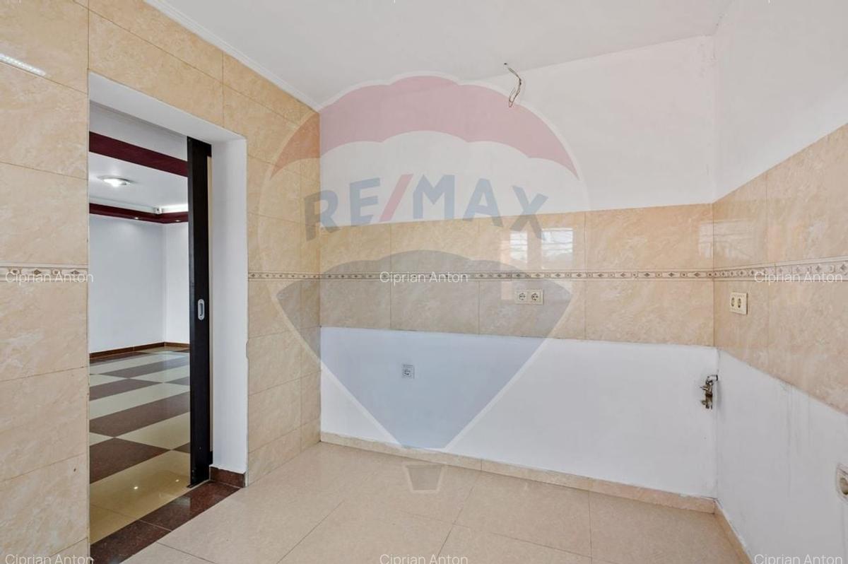 Casa/Vila de vanzare 5 camere 160 mp | Voluntari Central | - 22