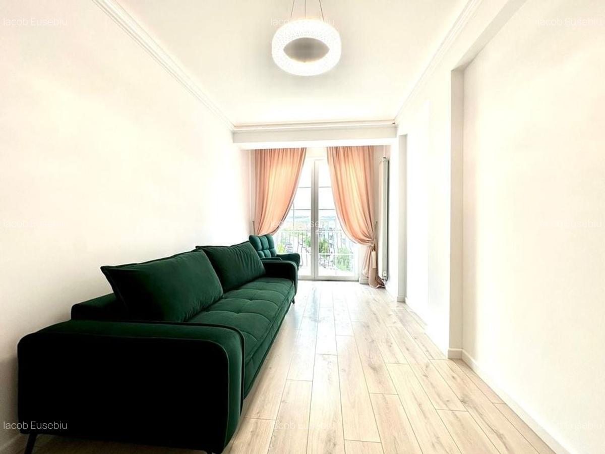 Apartament cu 3 camere semidecomandat, mobilat în Păcurari - 4