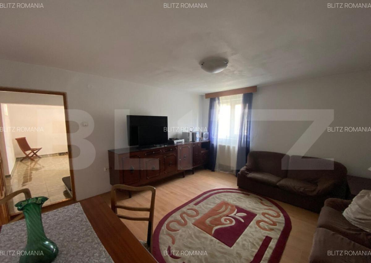 Casa individuala 4 camere, la 1min de Family Market Mirosl - 2