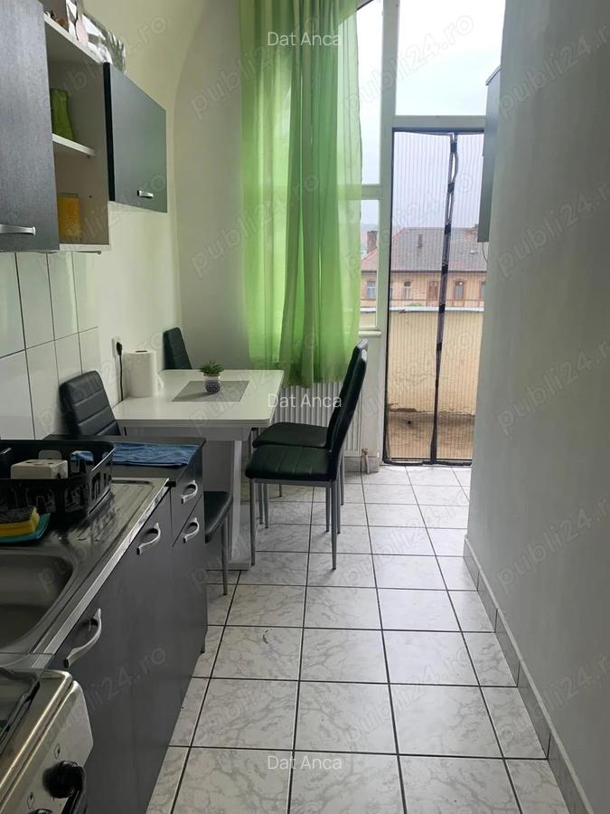 Apartament o camera Rogerius de incghiriat - 5