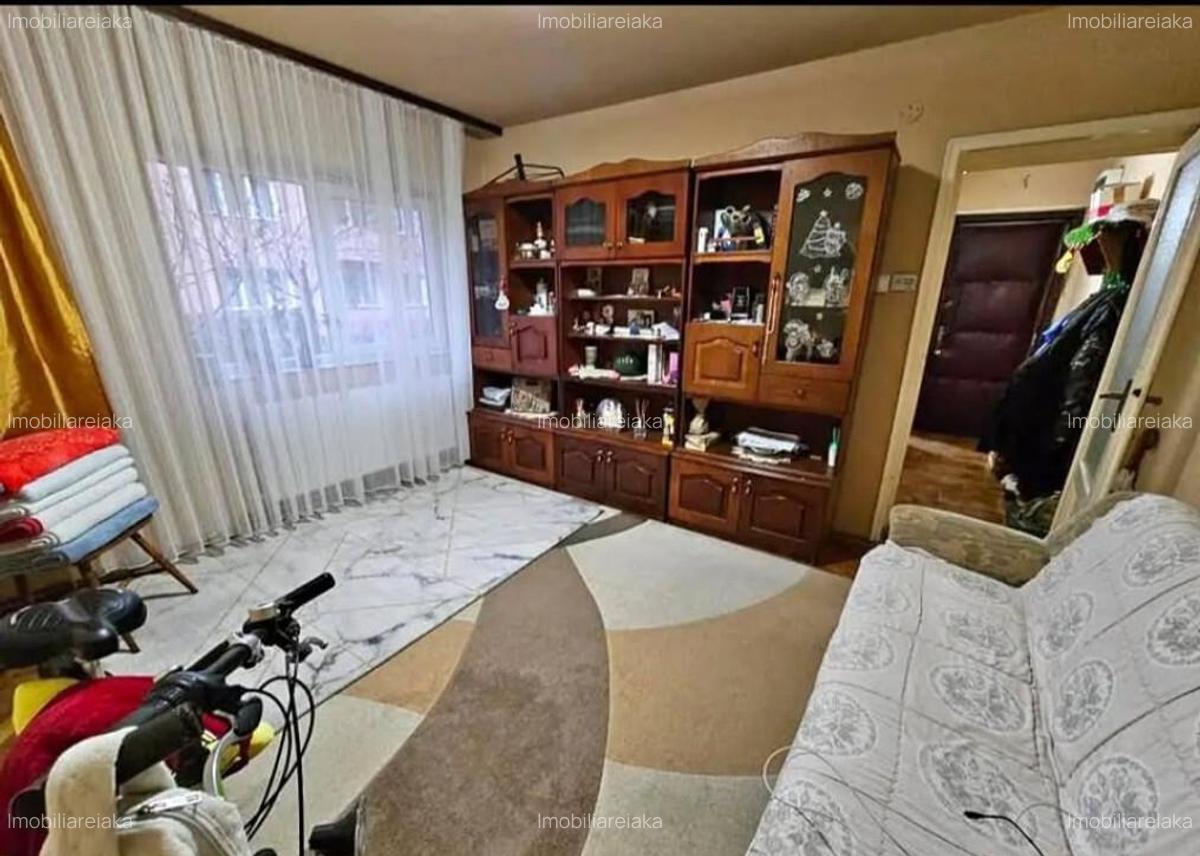 P.Maior, 2 camere, parter - 2