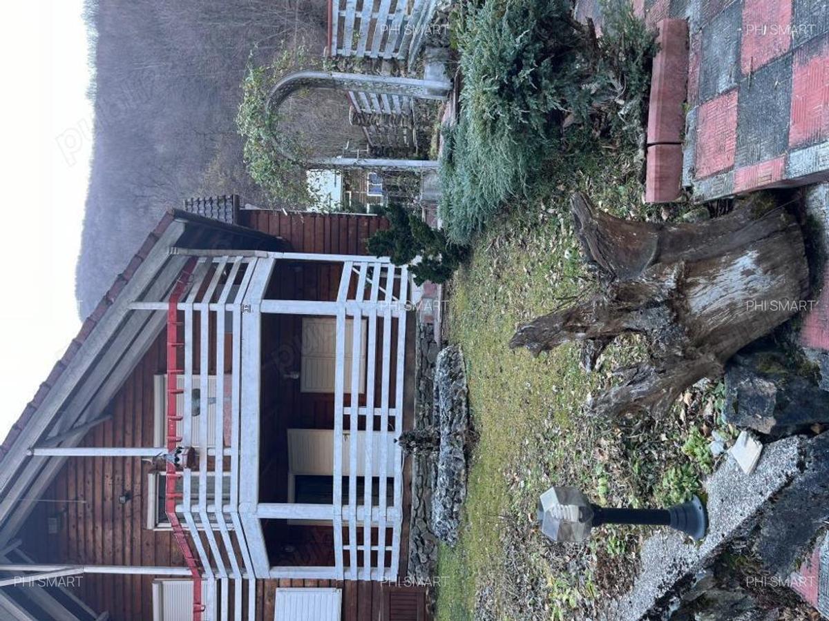 Vanzare casa de vacanta (P+M) si teren (600 mp), zona Valea Ierii, Sacel, jud. Cluj - 2 Vanzare casa de vacanta (P+M) si teren (600 mp), zona Valea Ierii, Sacel, jud. Cluj - 2