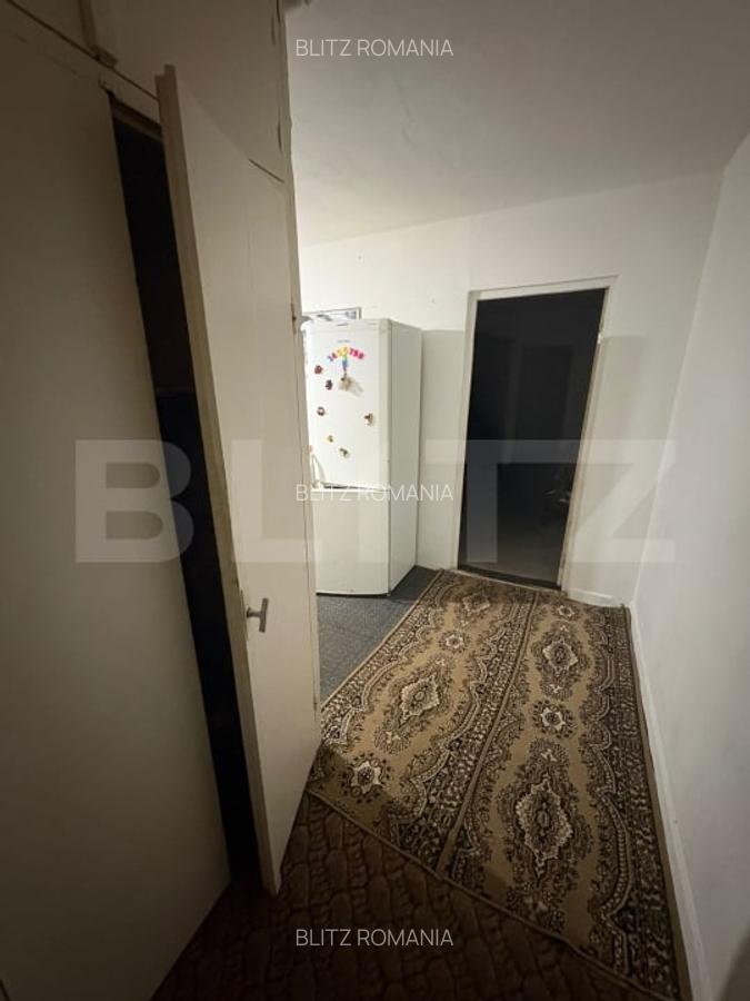 Apartament cu 2 camere, 54 mp, etaj 3, cu balcon si boxa la pod - zona HAN - 5