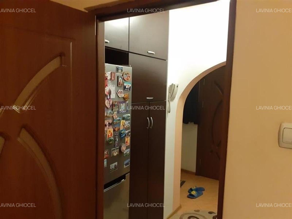 Berceni-Resita, apartament 2 camere, decomandat, cu imbunatatiri, bloc reabilita - 9