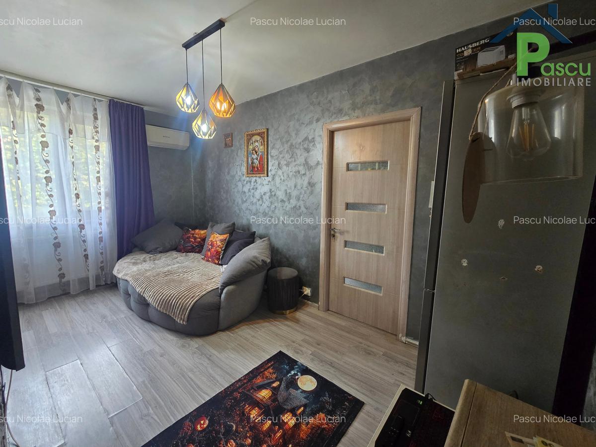 2 camere Eroii Revolutiei, metrou, Caporal Usurelu, 30 mpu, etaj 2, mobilat - 3