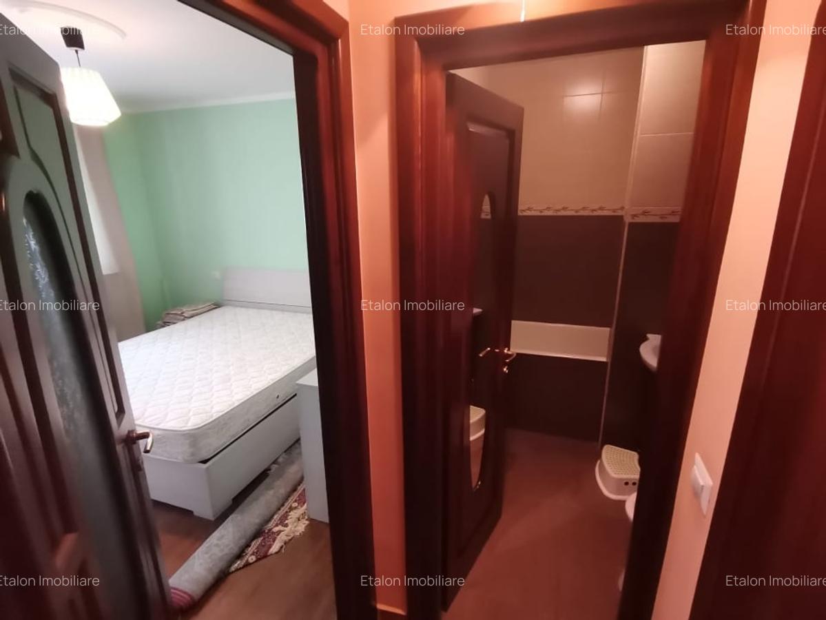 Apartament 3 camere, ultracentral, 2 balcoane, Piatra Neamt - 2
