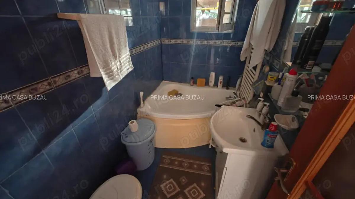 Casa de vanzare Maracineni BZ teren 1000mp COMISION 0 - 3
