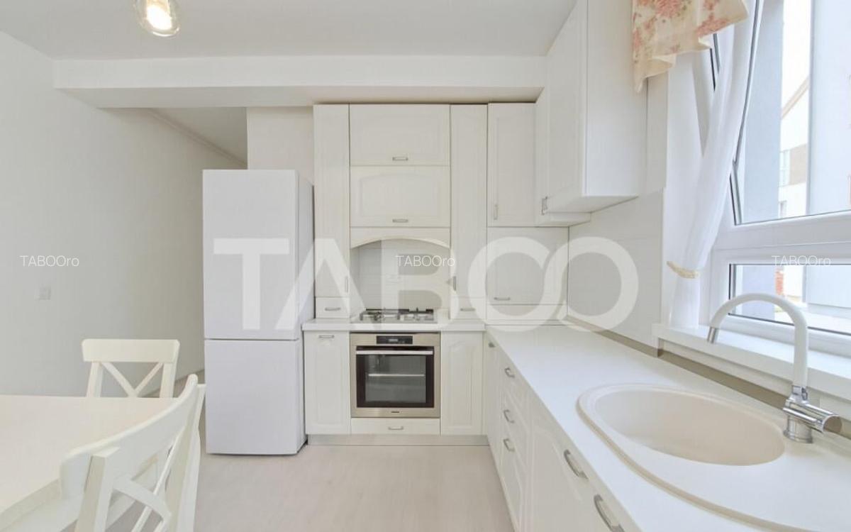 Apartament de vanzare 3 camere 2 bai gradina 74mp si parcare - 4